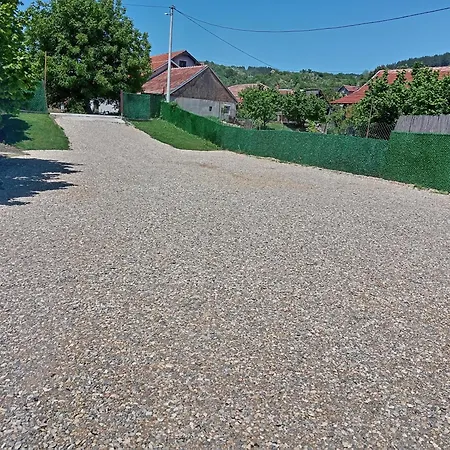 Viktori Bed & Breakfast Pirot